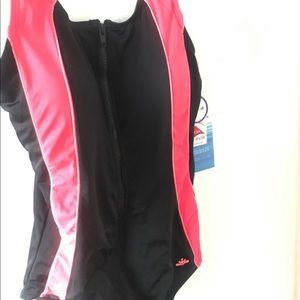 Lycra xtra life with zipper front scoop back